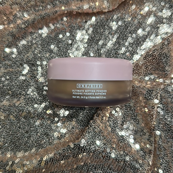 One Size Ultimate Setting Powder - Picture 3 of 5